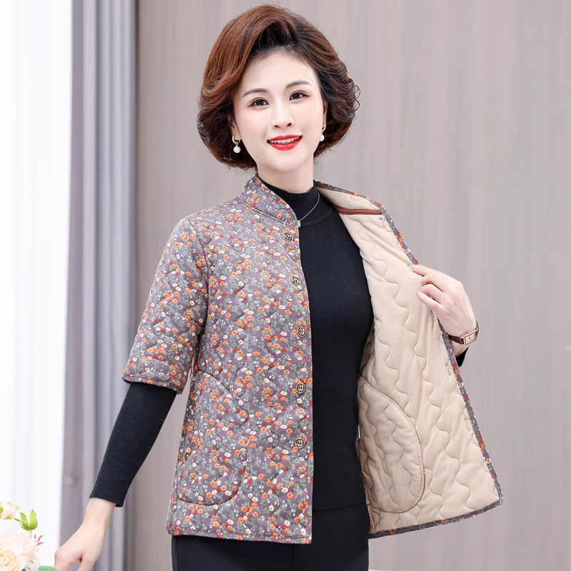 妈妈秋冬装薄款小棉衣短款马甲中老年人女装中袖碎花保暖加绒外套