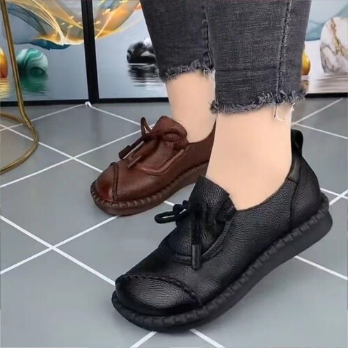 意尔康心选系带乐福妈妈单鞋批发2026年春秋季软皮松糕厚底小皮鞋