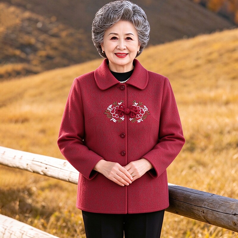 中老年人秋装毛呢外套女妈妈装春秋衣服奶奶唐装上衣刺绣加绒红色
