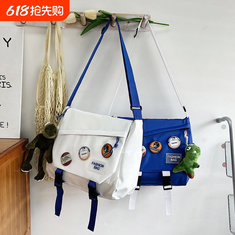 男女斜挎包潮牌ins工装风日系休闲男包大容量单肩包个性邮差包潮