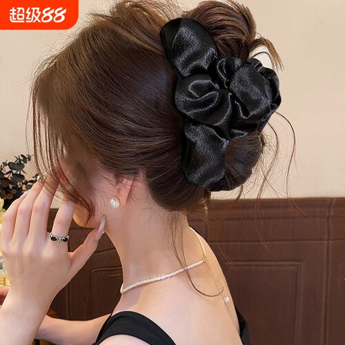 高级感褶皱缎面发夹|100人收藏