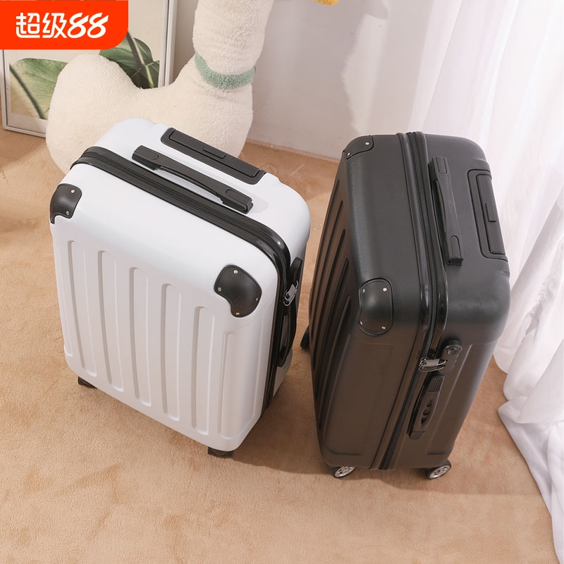 箱体加厚   加厚包角 轻音顺滑万向轮