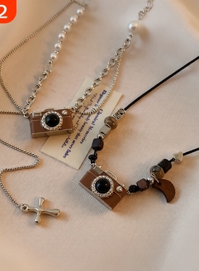 复古棕色相机珍珠项链项链毛衣链女轻奢小众设计秋冬百搭长链吊带