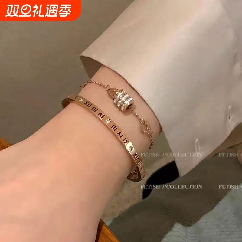 富家千金金色小蛮腰手链女2025新款轻奢小众精致双层叠戴手镯手饰