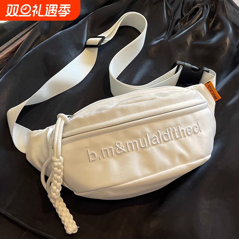 运动斜挎骑行胸包女2025新款腰包女式潮小众单肩包男款潮牌小挎包