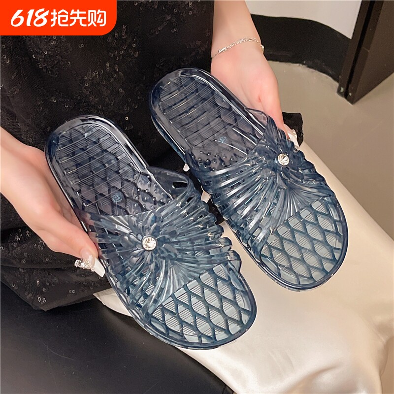 女士室内洗澡夏季凉拖鞋水晶外穿透明新款中老年拖鞋平底镂空防滑