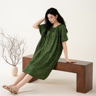 睡衣网红风印花大码 薄款 家居服带胸垫 睡裙女夏短袖 绿野仙踪长款