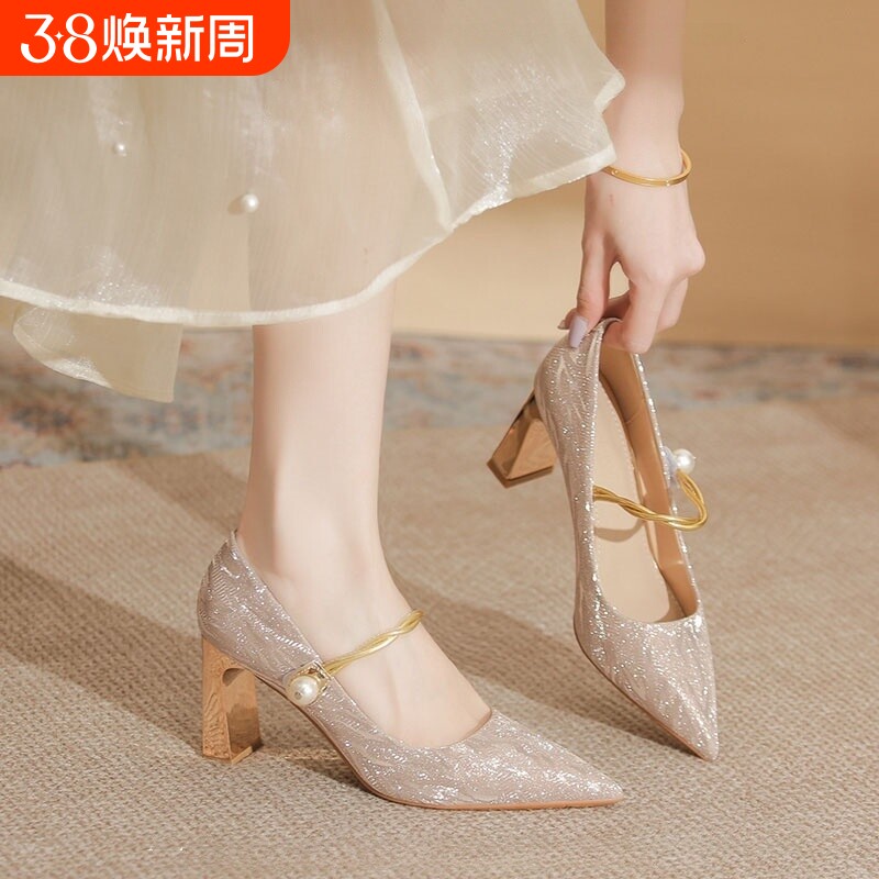 配旗袍高跟鞋女2025春秋新款粗跟不累脚尖头婚纱婚鞋新娘鞋细跟