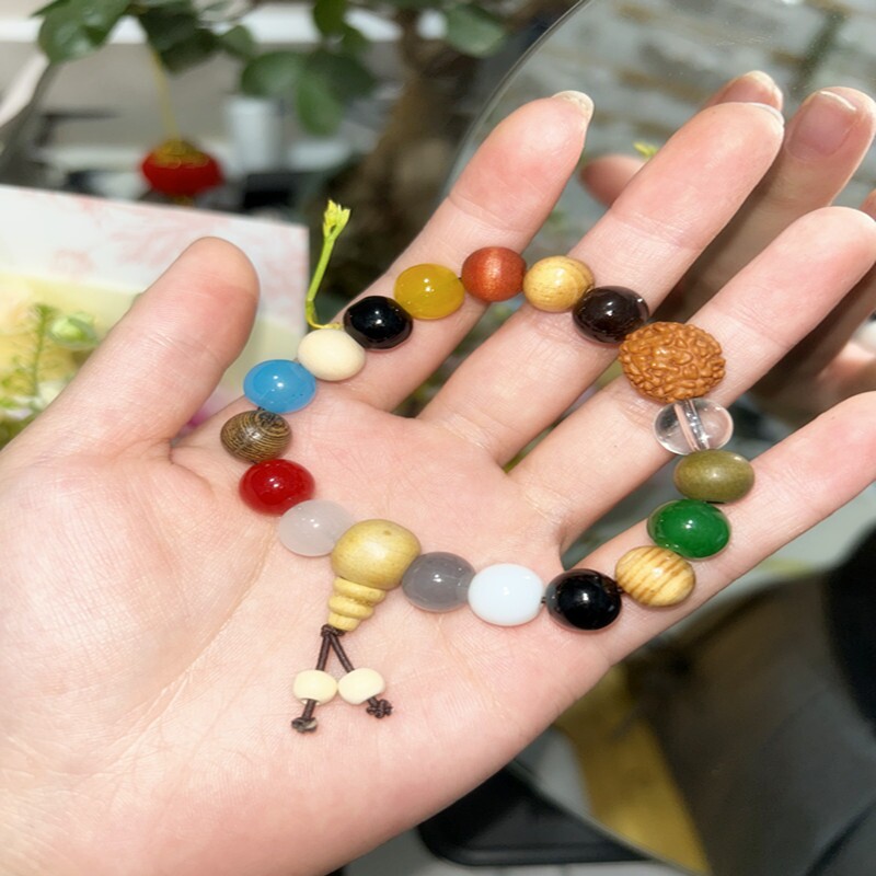 十八籽手串多宝菩提手链礼物佛珠护身符转运珠女手持盘玩