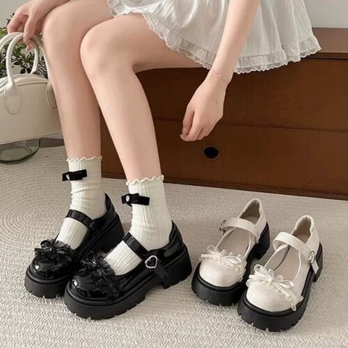 意尔康心选厚底玛丽珍鞋女2026秋