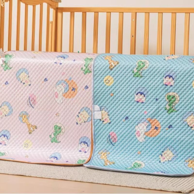 夏季新款可机洗冰丝印花儿童凉席婴儿床卡通冰丝席套件宝宝软席