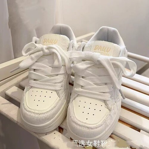 意尔康心选2026年新款潮面包鞋女秋季透气小众情侣厚底板鞋运动休