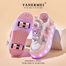 女孩带灯运动溜冰鞋 儿童四轮滑鞋 亮灯滑轮 女童秋季 库洛米暴走鞋