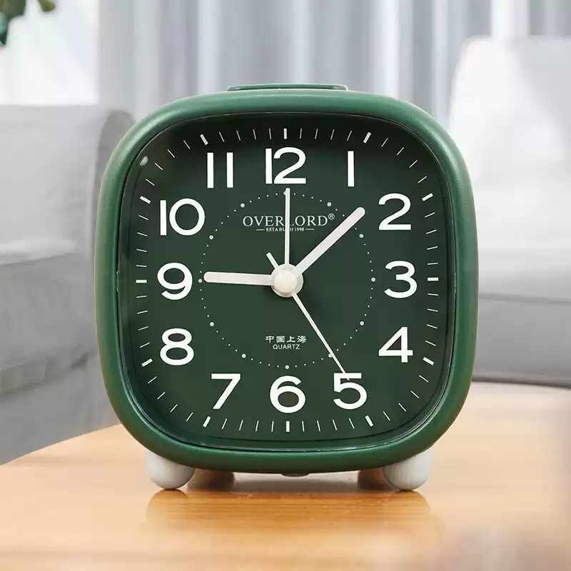 霸王星网红轻奢小闹钟家用轻奢客厅座钟时钟儿童学生起床学习闹表