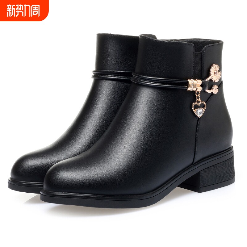 真皮妈妈鞋冬季加绒保暖真底短靴秋季单靴女中年马丁靴时装靴黑色