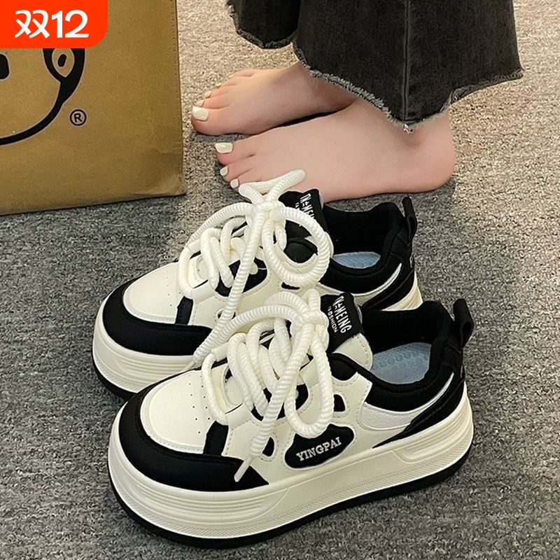 熊猫厚底板鞋女秋冬面包鞋百搭超火小白鞋2025新款韩版休闲运动鞋