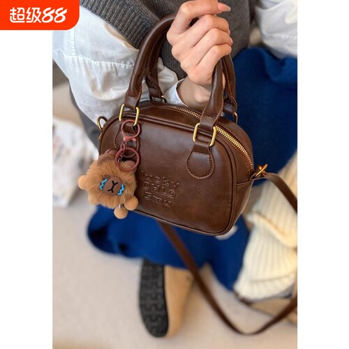 伊布古奇小众复古保龄球包包女2025新款秋冬单肩斜挎包高级质感