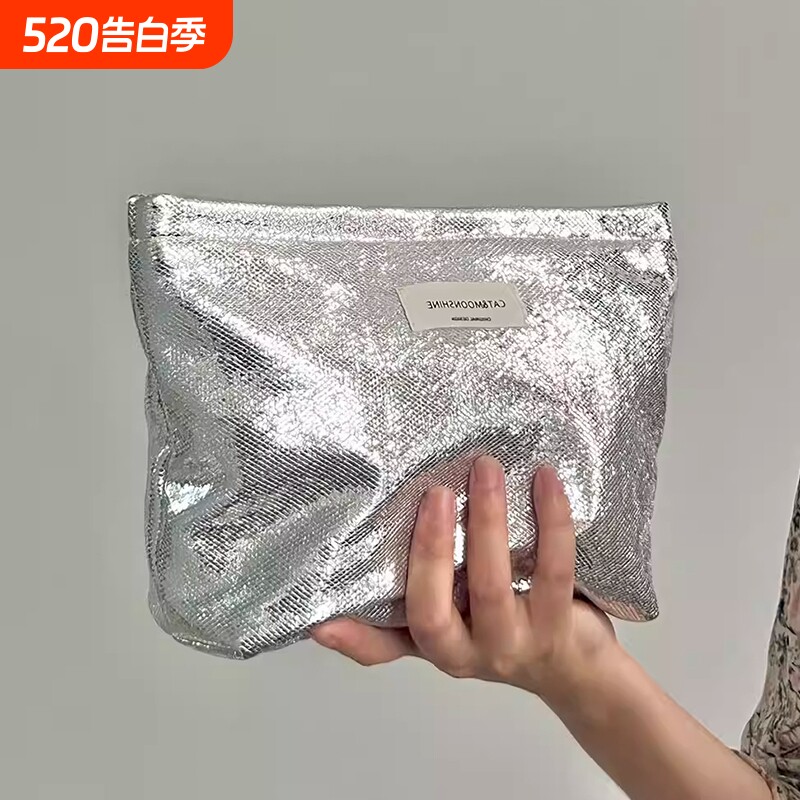 爆闪手拿包新款化妆包大容量洗漱包外出收纳包整理袋便携粉色银色