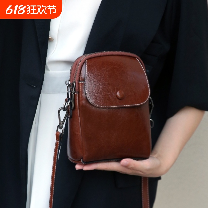 小众设计油蜡牛皮复古手机包女包包2025新款单肩斜挎包真皮小方包