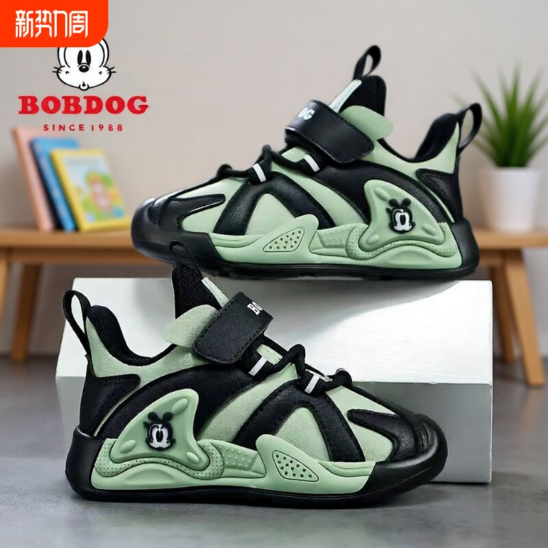 巴布豆男童鞋子皮面防水2025春秋新款男孩轻便防滑潮流儿童运动鞋