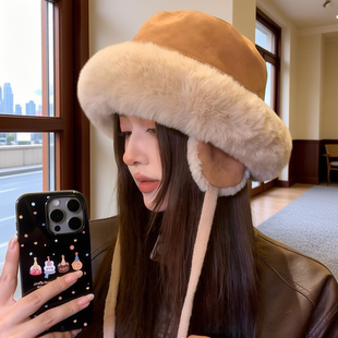 护耳帽子雷锋帽女秋冬高级感毛绒渔夫帽加厚保暖棉帽骑车防风防寒