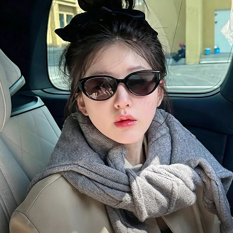赵露思同款猫眼墨镜女2026高级感遮阳开车专用偏光防紫外线太阳镜