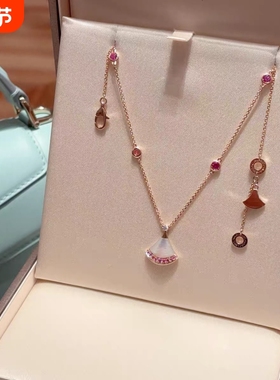 2025新款七夕限定18k玫瑰金粉蓝宝白贝母钻石扇形项链裙子锁骨链