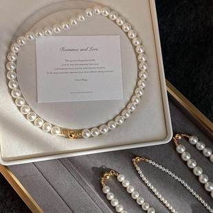 施家澳白磁吸扣正圆仿珍珠项链女2025新款 叠戴轻奢气质秋冬毛衣链