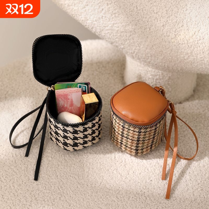 软皮手拿包迷你精致零钱包水桶口红包化妆包小手拎小包收纳硬币