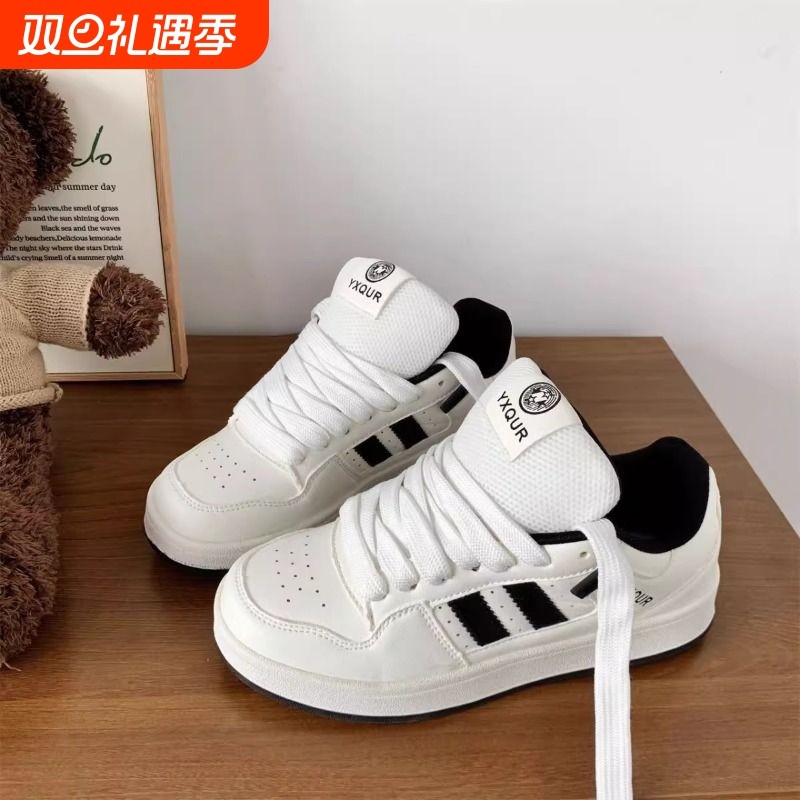 2025秋季爆款厚底小众百搭情侣面包鞋韩版超火低帮运动休闲鞋圆头