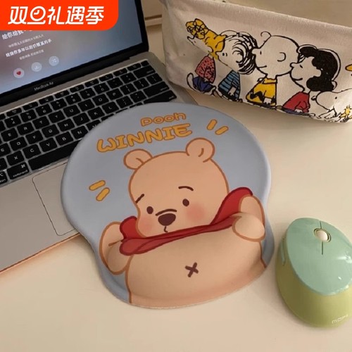 ins风可爱卡通动漫合集小熊鼠标垫软妹办公室桌面鼠标防滑垫护腕