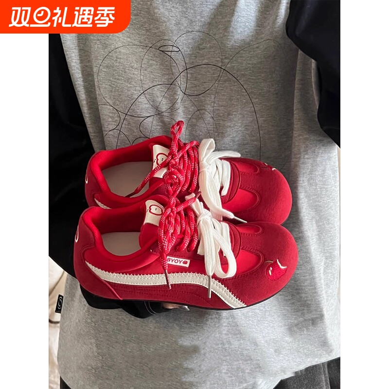 红色鞋子甜桃星球夏季德训鞋女2025新款透气薄底板鞋复古休闲小白