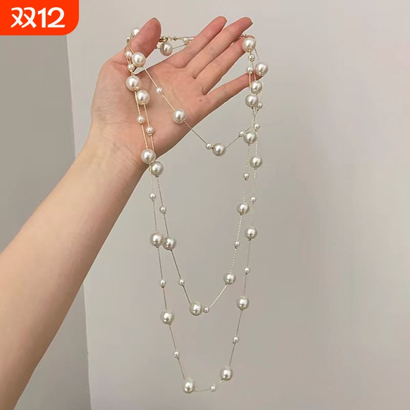 法式高级感奶白色仿珍珠项链秋冬新款多圈轻奢叠戴长款设计毛衣链