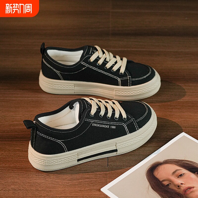 2025秋季轻便透气厚底帆布鞋女新款休闲板鞋软底百搭学生百搭布鞋