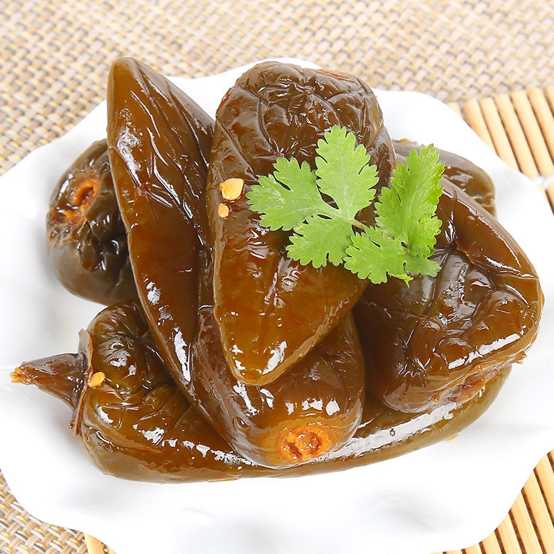 东北油焖港椒咸菜腌青辣椒贡椒酱油辣椒开胃菜腌制泡椒肉椒下饭菜