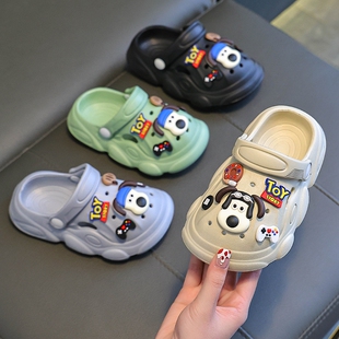 儿童洞洞鞋男女童凉拖鞋夏季2025新款防滑包头卡通可爱柔软亲子