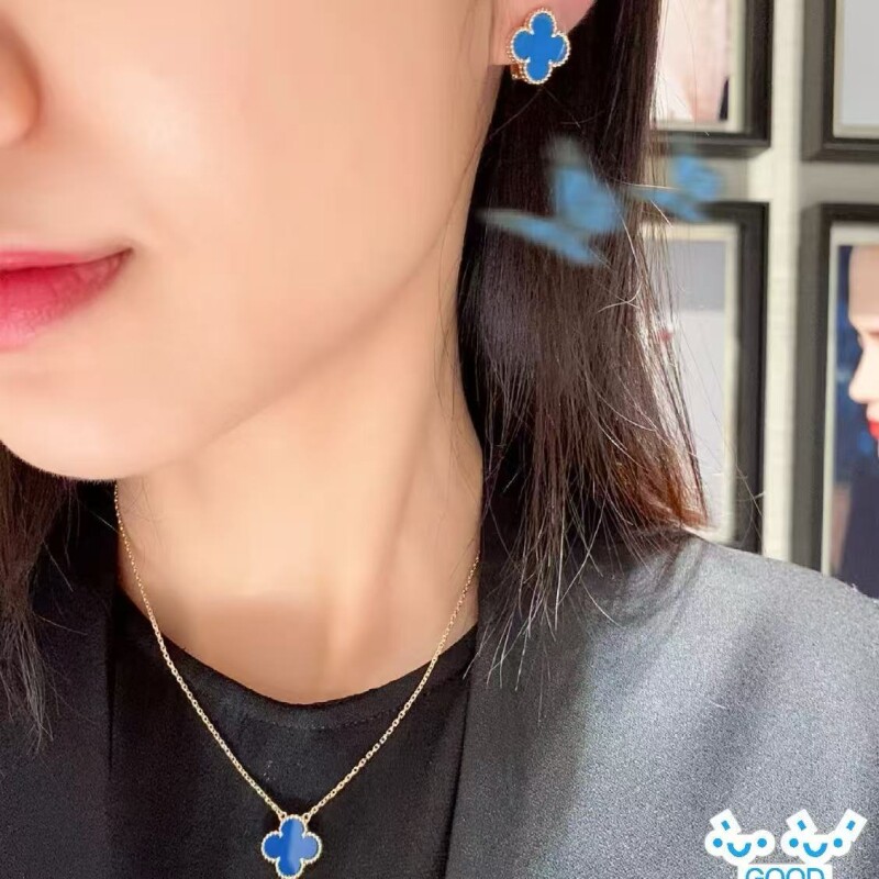 社交无压力顶级高定品质浅色蓝玛瑙四叶草项链蓝玛瑙手链十花项链