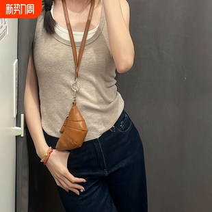 网红可颂牛角包2026小众迷你复古钥匙包百搭口红耳机包挂脖零钱包