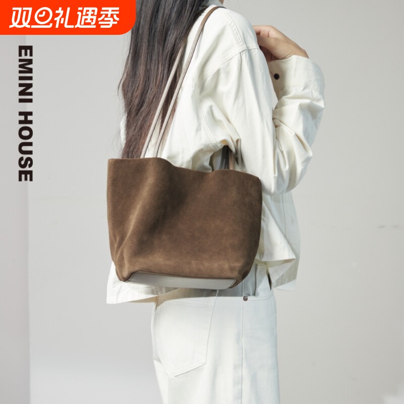 伊米妮2025反绒皮水桶包托特包大容量秋冬简约时尚百搭牛皮女包