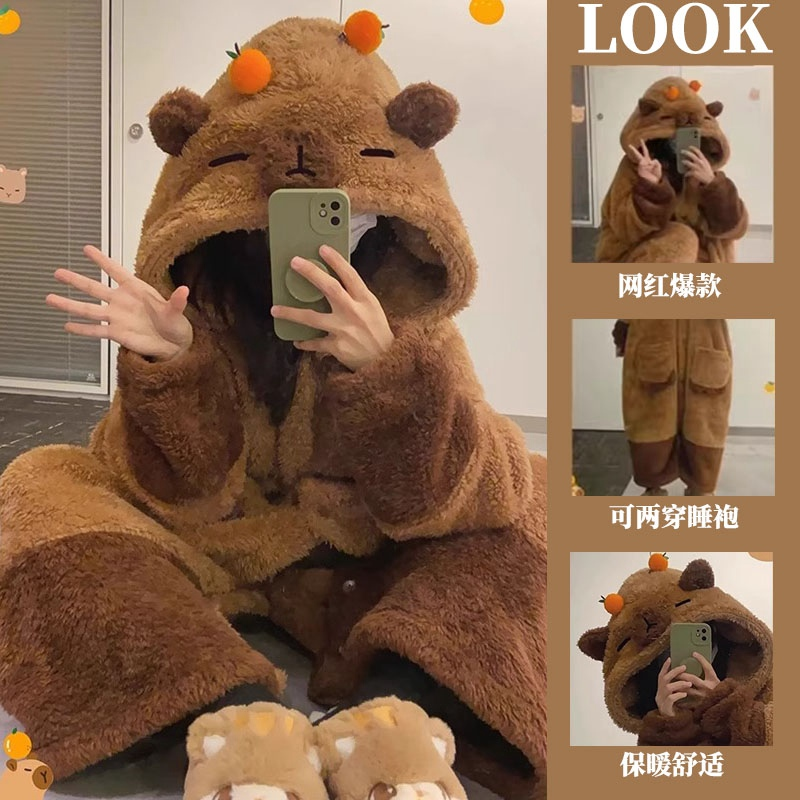 卡皮巴拉睡袍珊瑚绒睡衣秋女款2025新款冬季厚可爱睡裙连体家居服