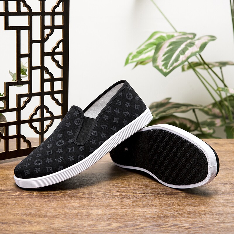 新款老北京布鞋男款透气软底时尚休闲防滑工作开车一脚蹬黑男布鞋