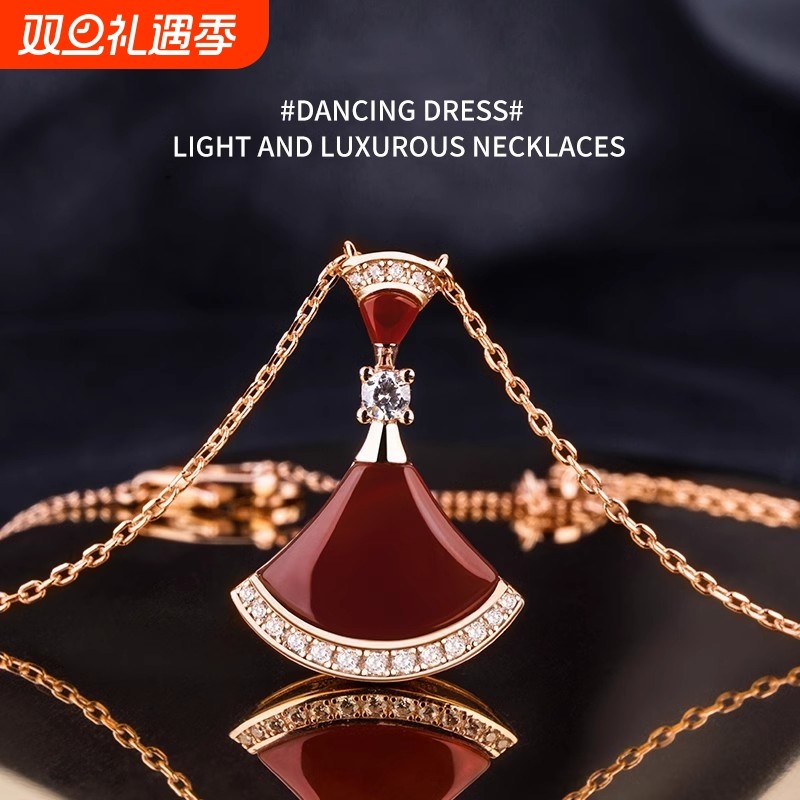 纯银小裙子项链女夏镀18k轻奢锁骨链白贝母吊坠红玛瑙孔雀石大气