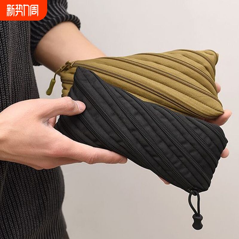 原创个性手拿包女新款小众设计手工拉链小零钱包迷你笔袋硬币包潮