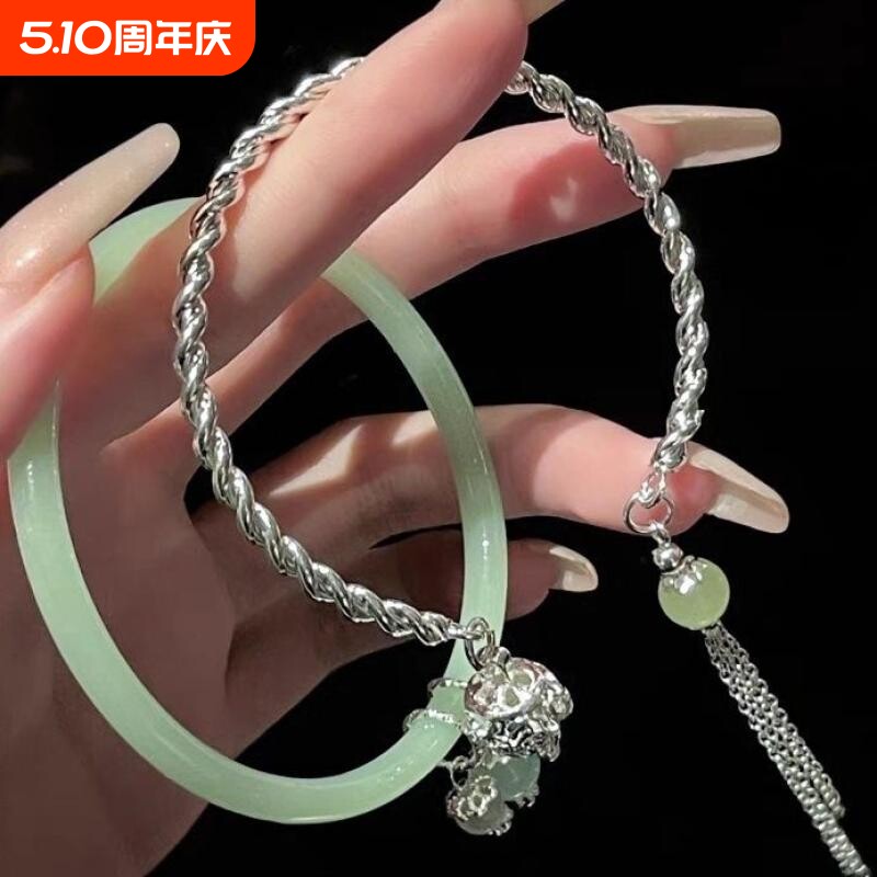 新中式古风国潮铃铛手链女套装轻奢小众精致手镯流苏配饰百搭复古