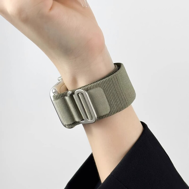 适用苹果S9手表iwatch10表带applewatch8高山回环7编织Ultra2腕带同款s10手表带s9尼龙白色舒适图片