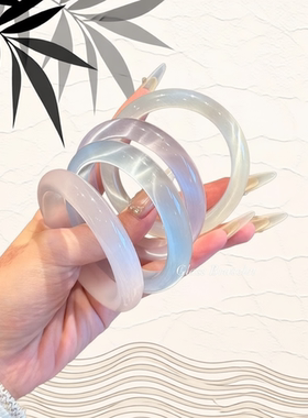 琉璃月光白手镯|超1万次加购