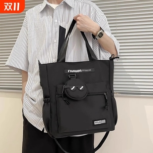 手提袋小学生儿童斜挎初中生男款高颜值书包男孩青少年补课包挎包