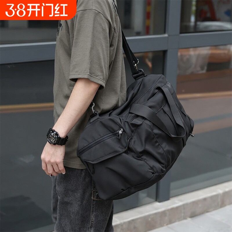 大容量短途旅行包男款出行休闲手提袋行李包运动健身包斜挎包男包