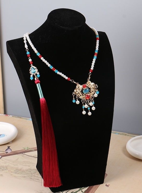 璎珞项链金锁配饰汉服马面裙女