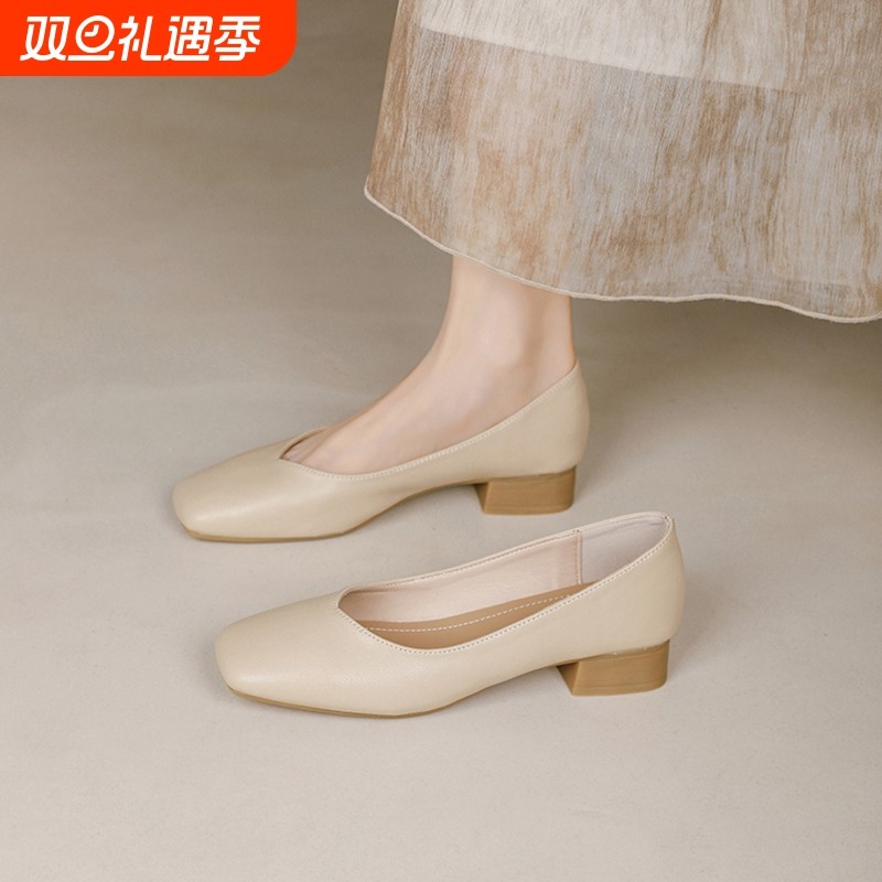 裸色真皮奶奶鞋女粗跟2025年新款法式中跟女鞋秋季软皮不累脚单鞋